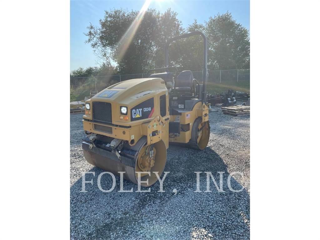 CAT CB24B Tandem Valser