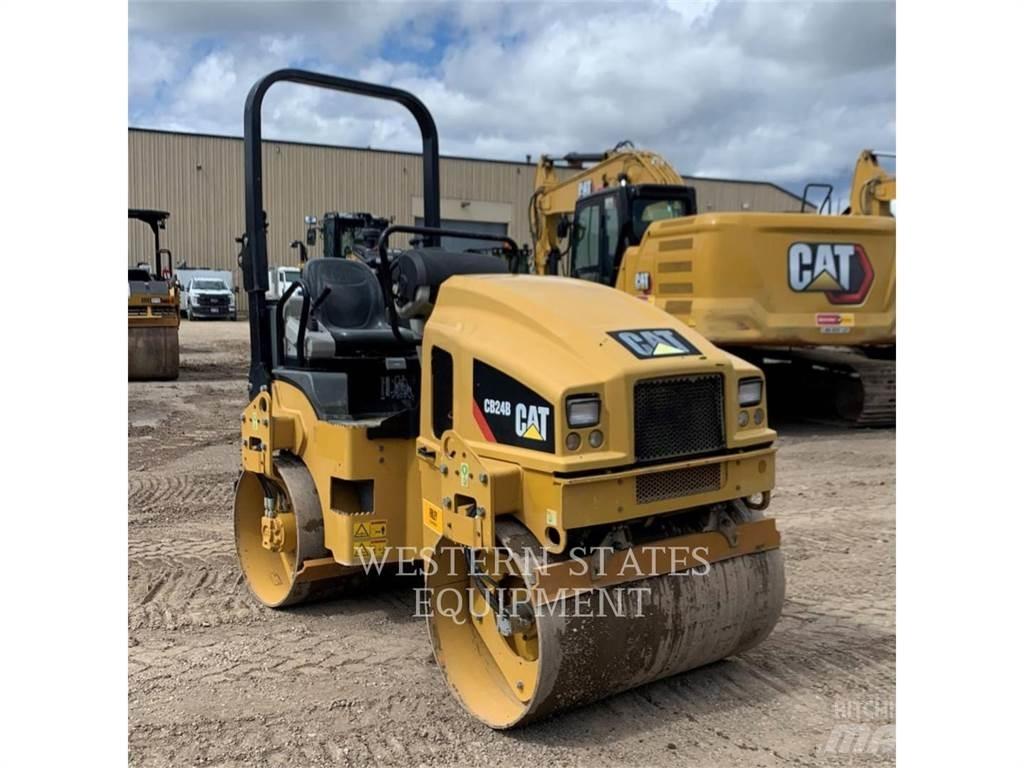 CAT CB24B Tandem Valser