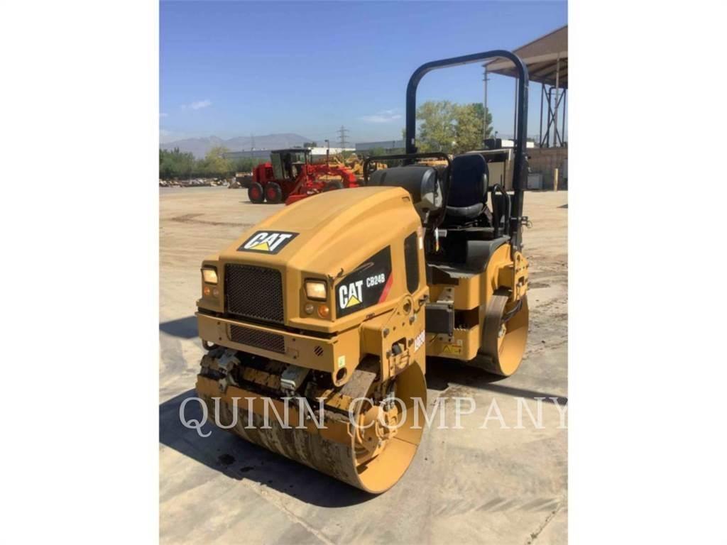 CAT CB24B Tandem Valser