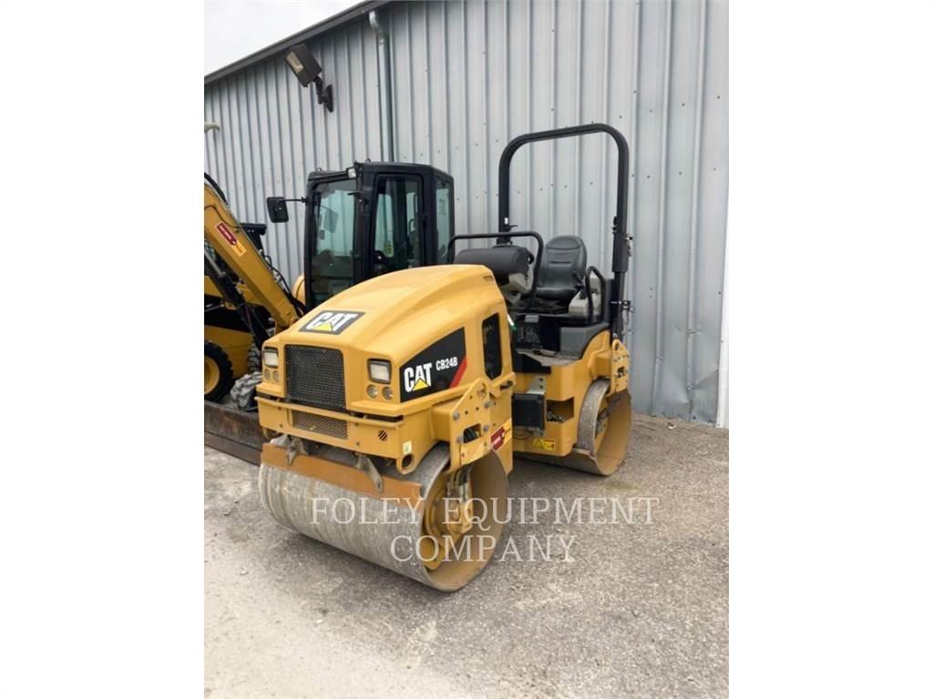 CAT CB24B Hjullaster til komprimering