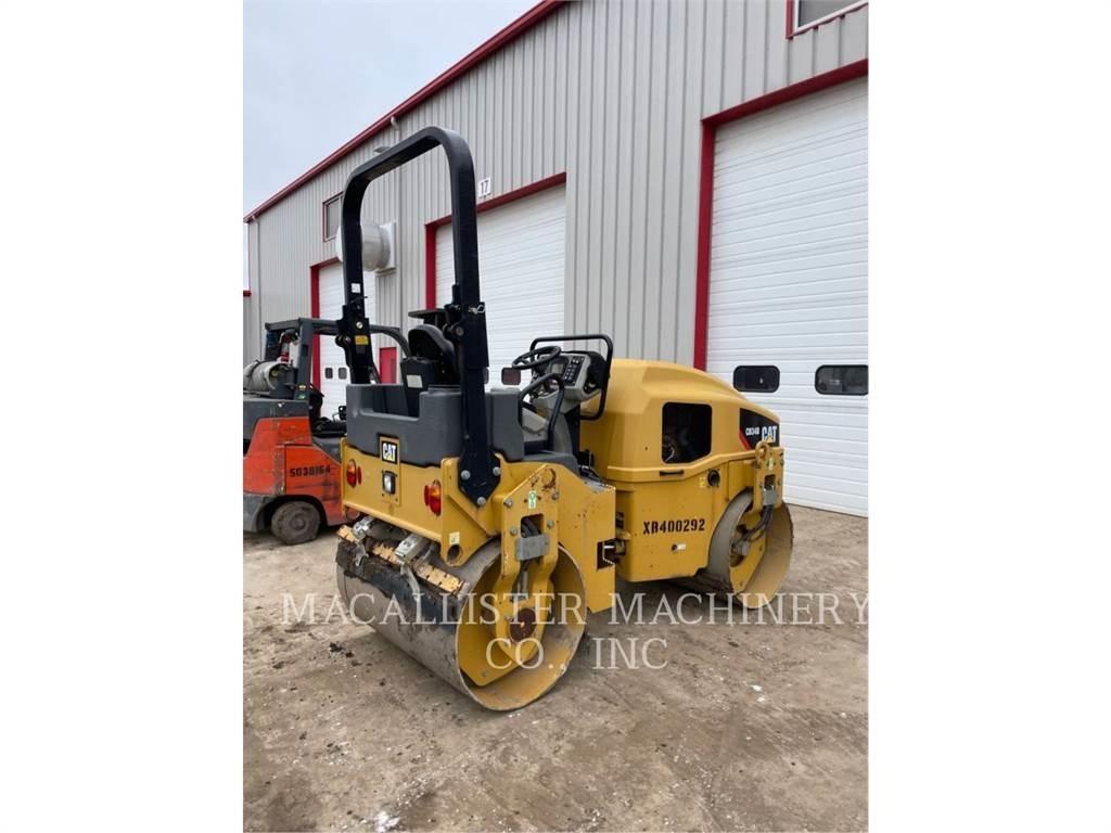 CAT CB34B Tandem Valser