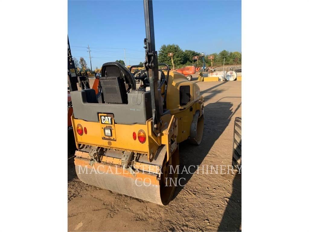 CAT CB34B Tandem Valser