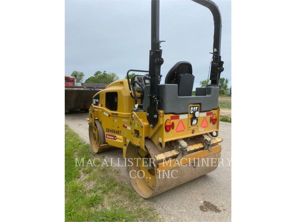 CAT CB34B Tandem Valser