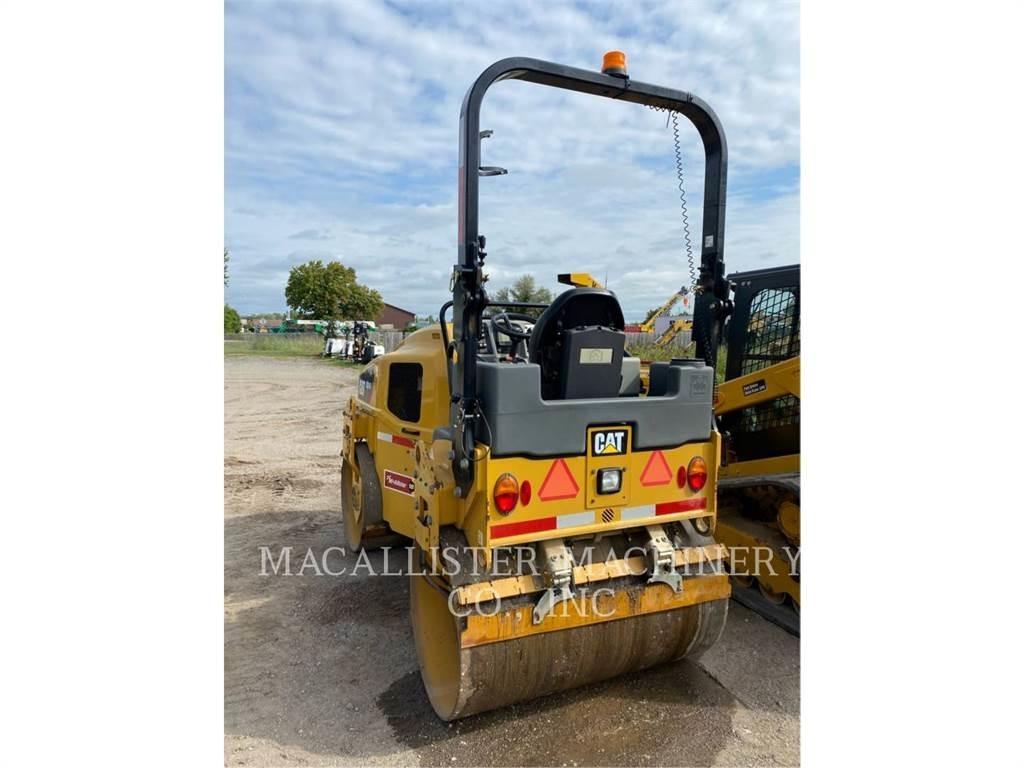 CAT CB34B Tandem Valser