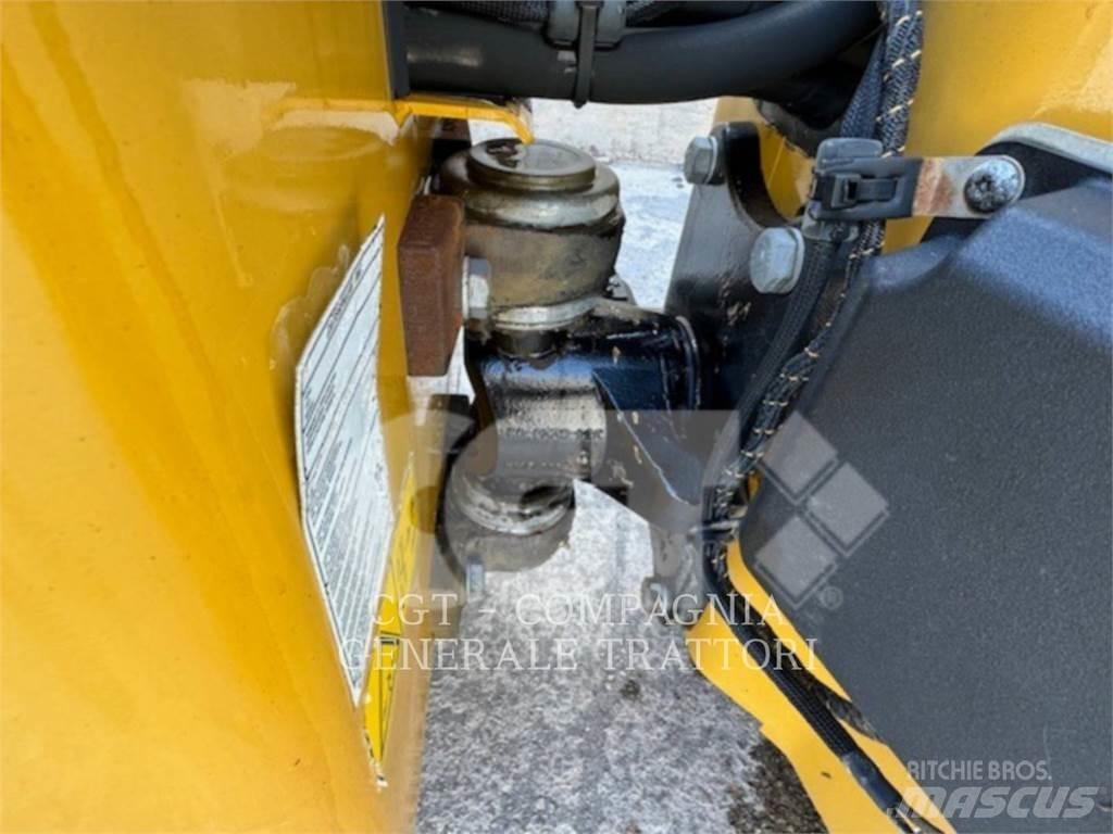 CAT CB34B Tandem Valser