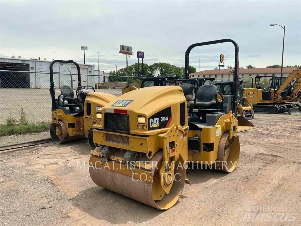 CAT CB34B Tandem Valser