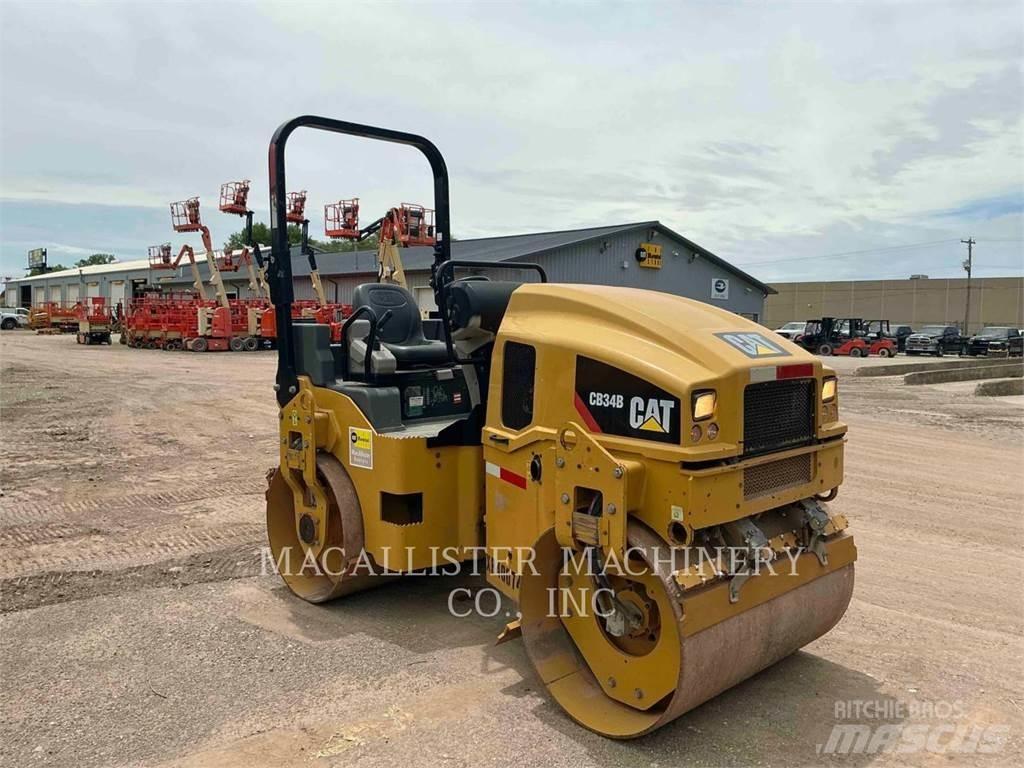 CAT CB34B Tandem Valser
