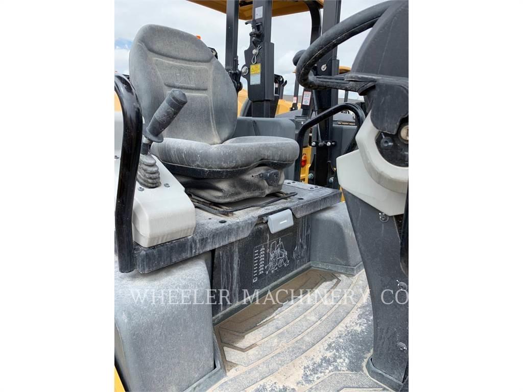 CAT CB34B Tandem Valser