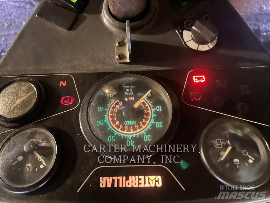 CAT CB534D Hjullaster til komprimering