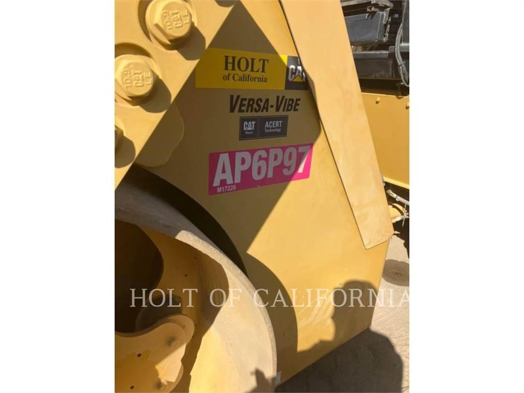 CAT CB54 XW Tandem Valser