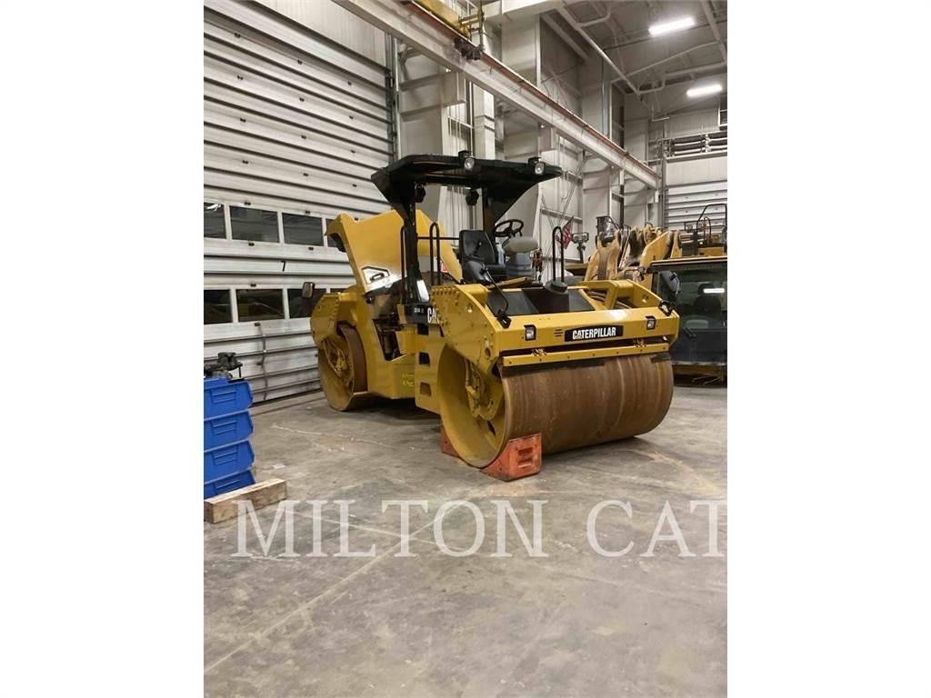 CAT CB54 XW Hjullaster til komprimering