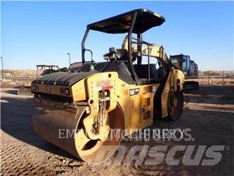 CAT CB54B Tandem Valser