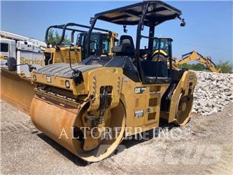 CAT CB54B Tandem Valser