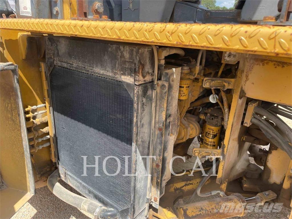 CAT CB634D Tandem Valser