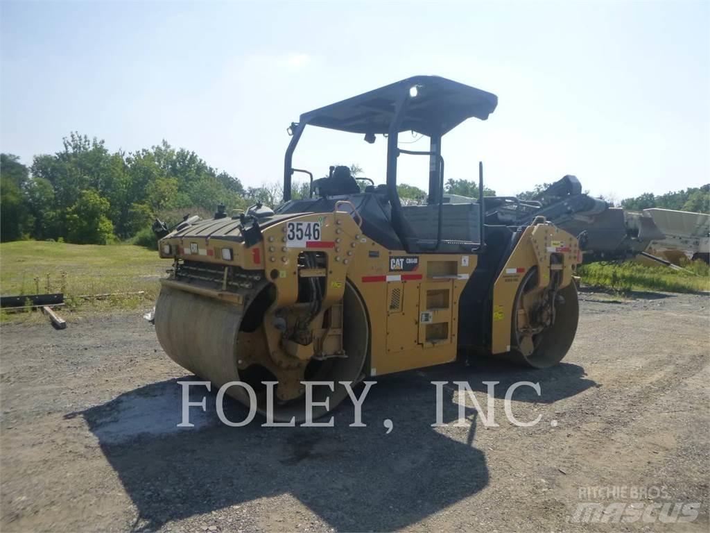 CAT CB64B Tandem Valser