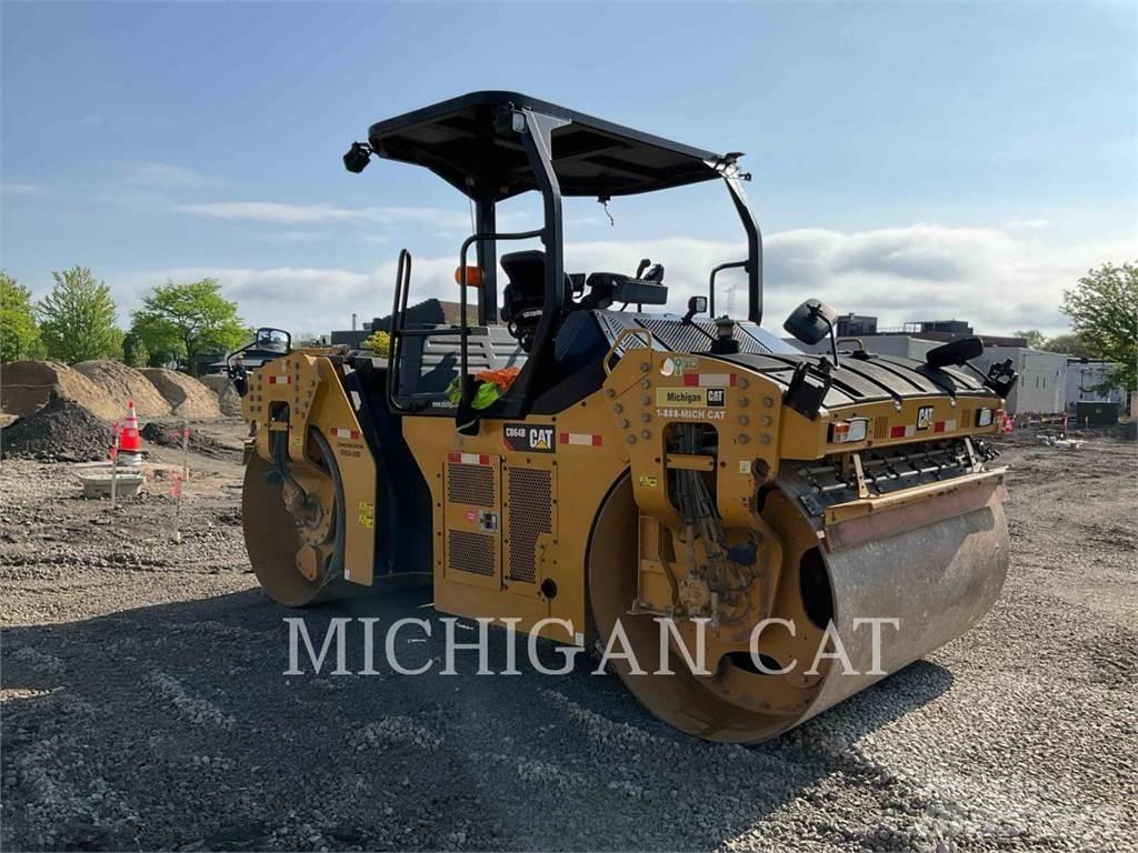 CAT CB64B Z Tandem Valser