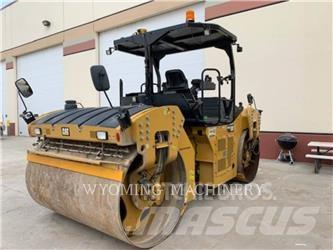 CAT CB66B Hjullaster til komprimering