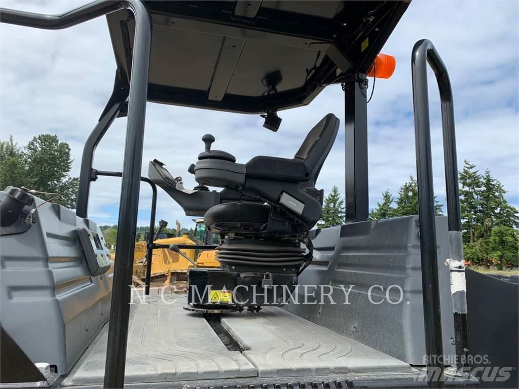 CAT CB66B Asfaltutleggere