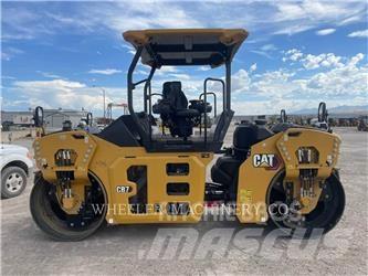 CAT CB7 Tandem Valser