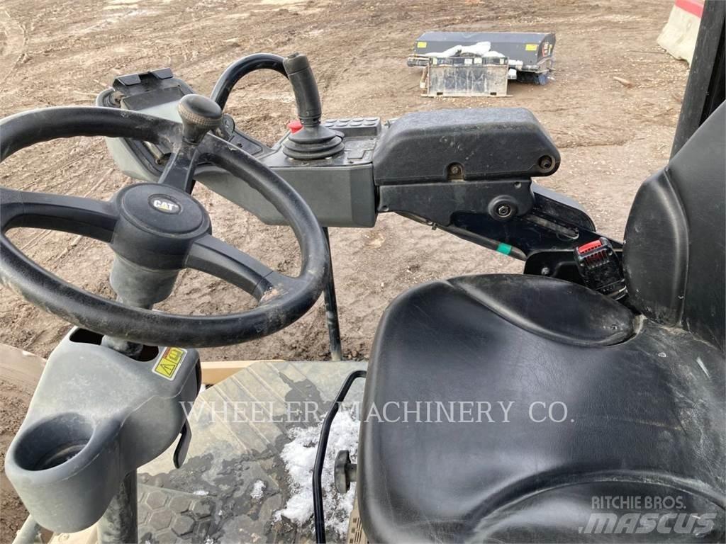 CAT CCS9 Tandem Valser