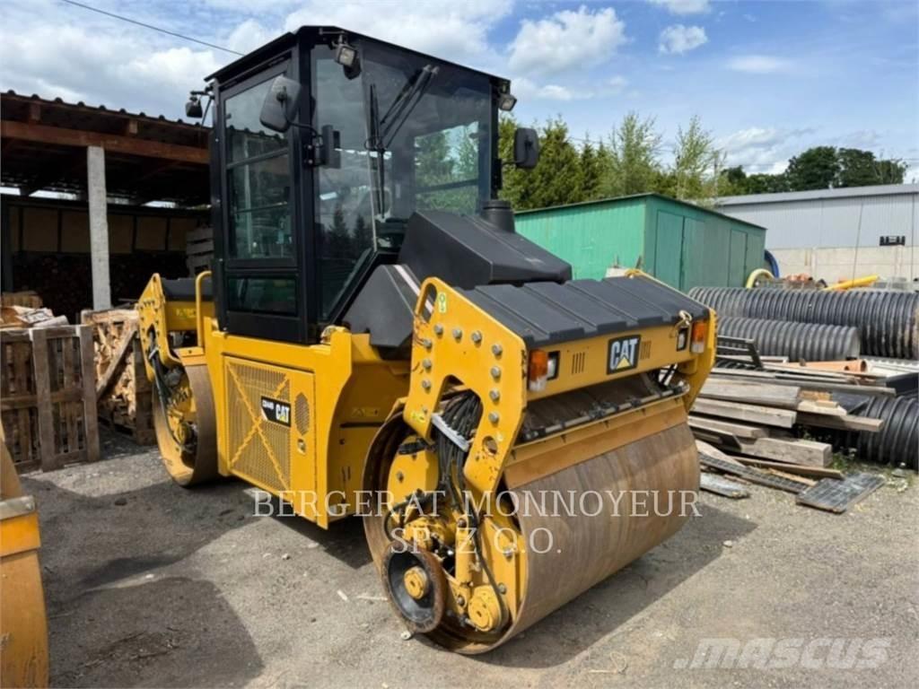 CAT CD44B Tandem Valser
