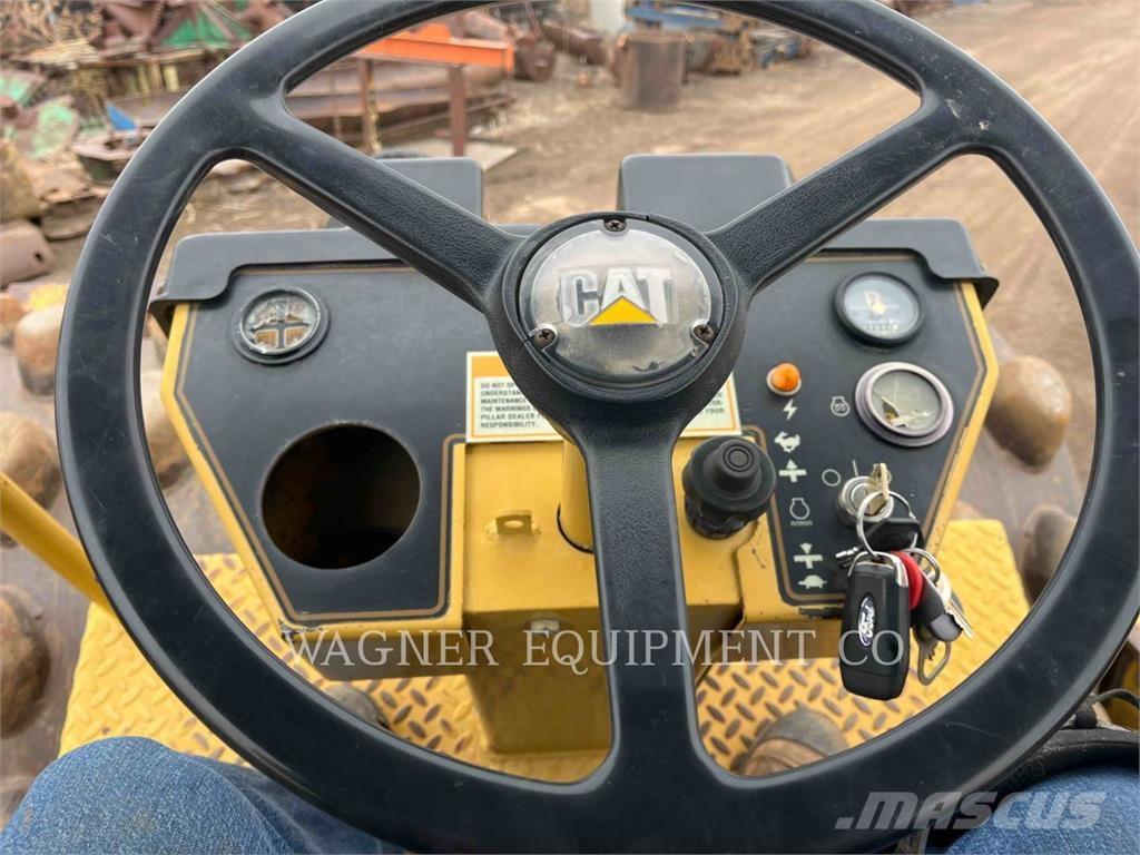CAT CP-563C Hjullaster til komprimering