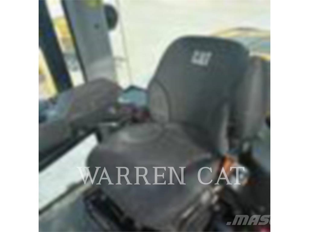 CAT CP56B Asfaltutleggere