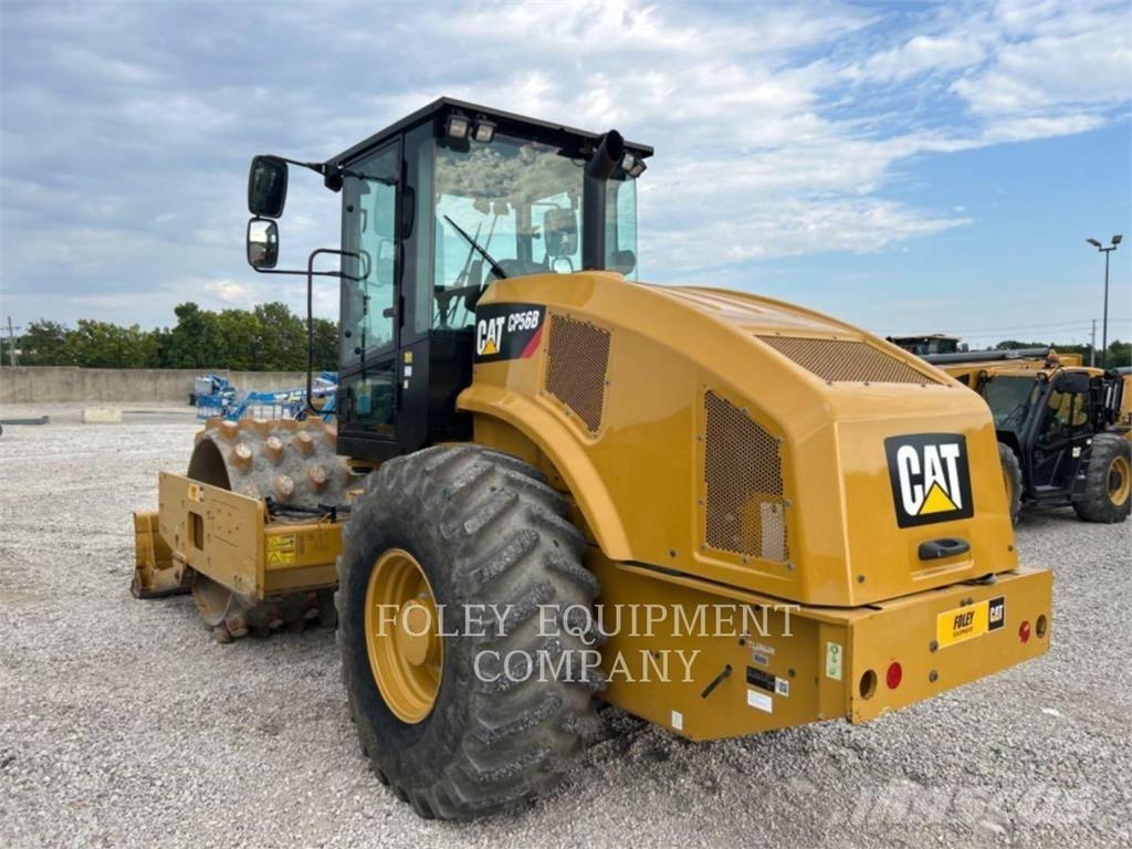 CAT CP56B Hjullaster til komprimering