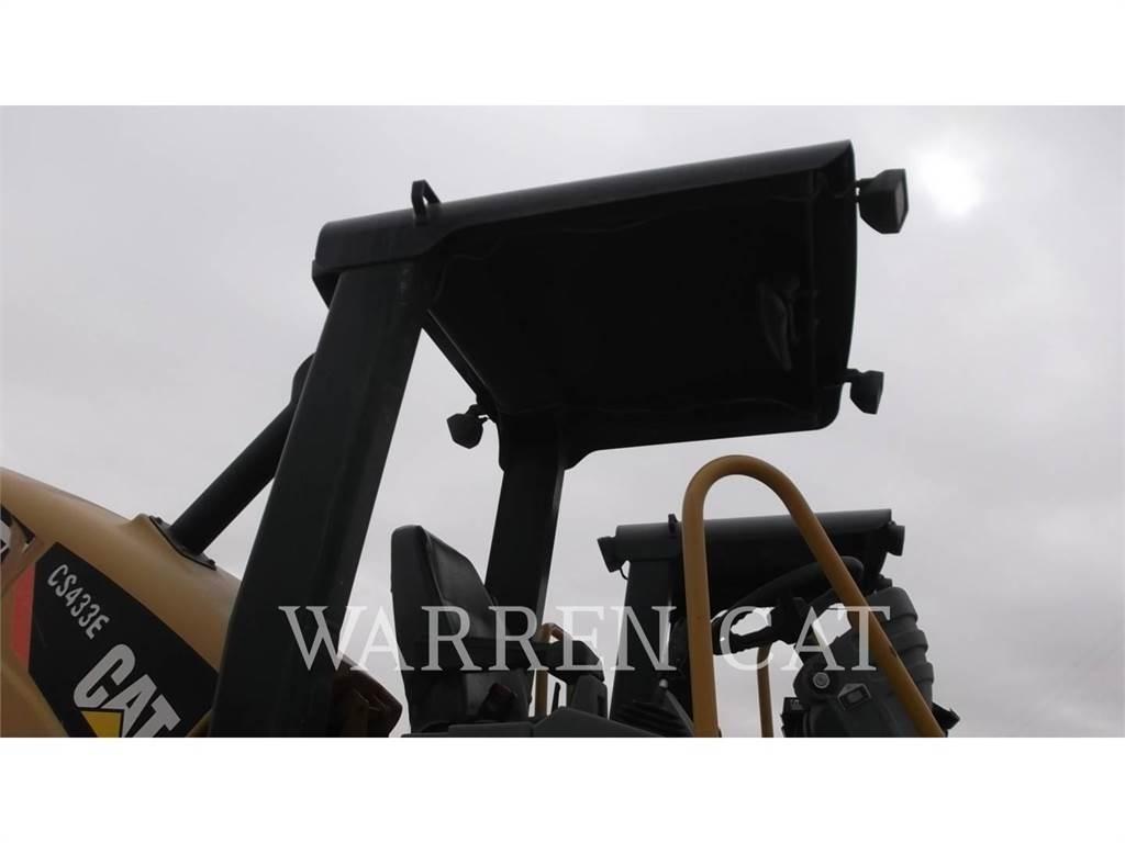 CAT CS433E Asfaltutleggere