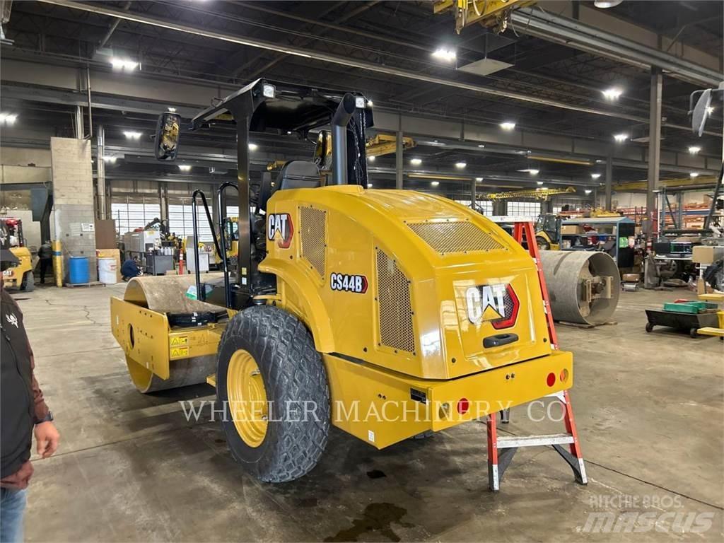 CAT CS44B Valsetog