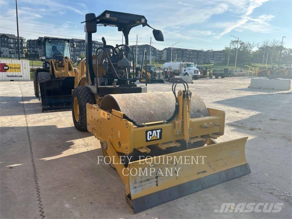 CAT CS44B Hjullaster til komprimering