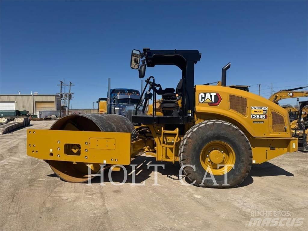 CAT CS64B Valsetog