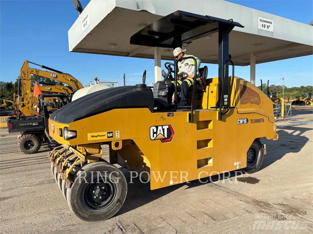 CAT CW16 Tandem Valser