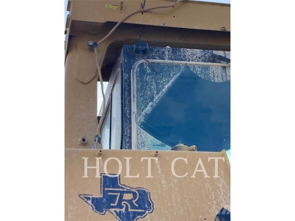 CAT D10T2 Dozere Beltegående