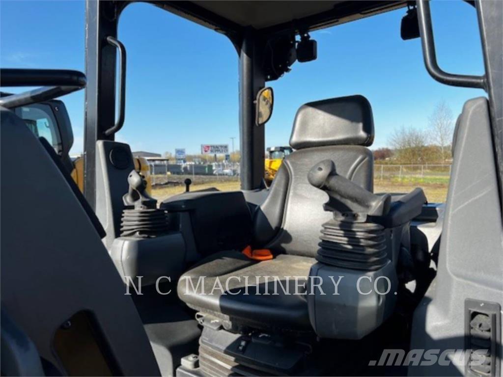 CAT D2 XLCN Dozere Beltegående