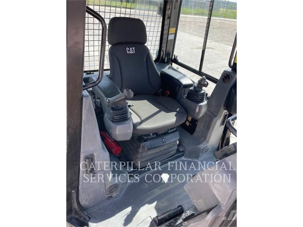 CAT D3-12 Dozere Beltegående