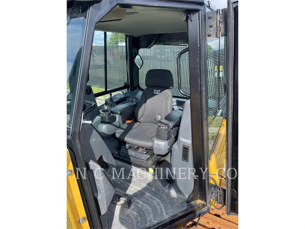 CAT D3 LGPCB Dozere Beltegående