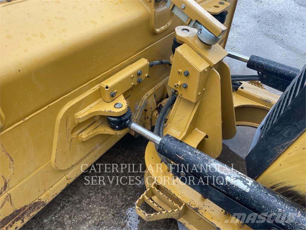 CAT D312 Dozere Beltegående