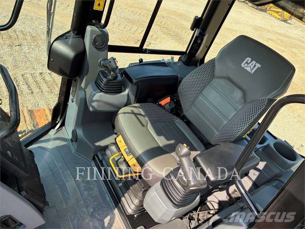 CAT D4-16 Dozere Beltegående