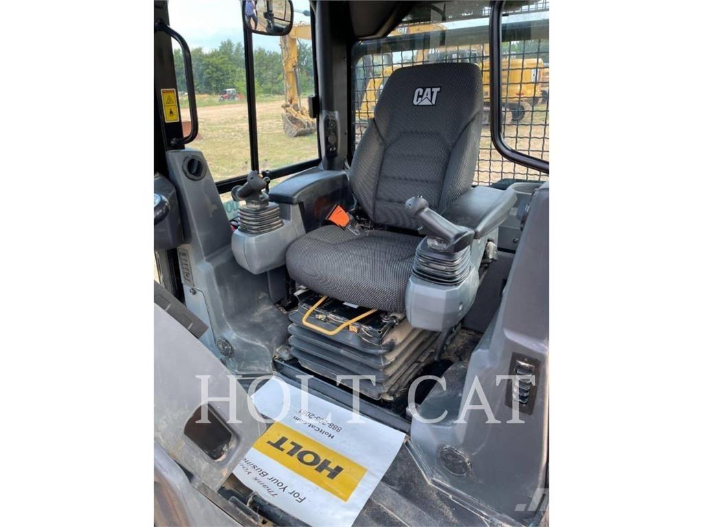 CAT D4 CAB Dozere Beltegående