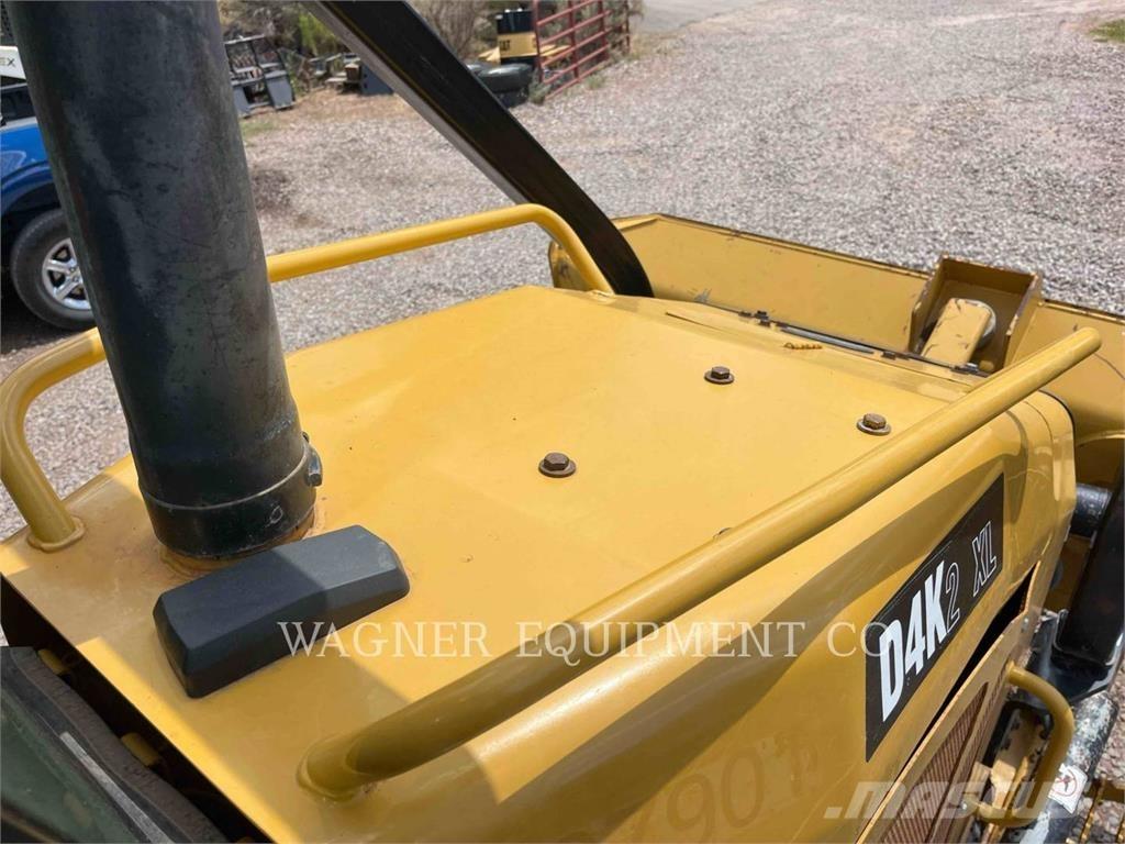 CAT D4K2 XL Dozere Beltegående