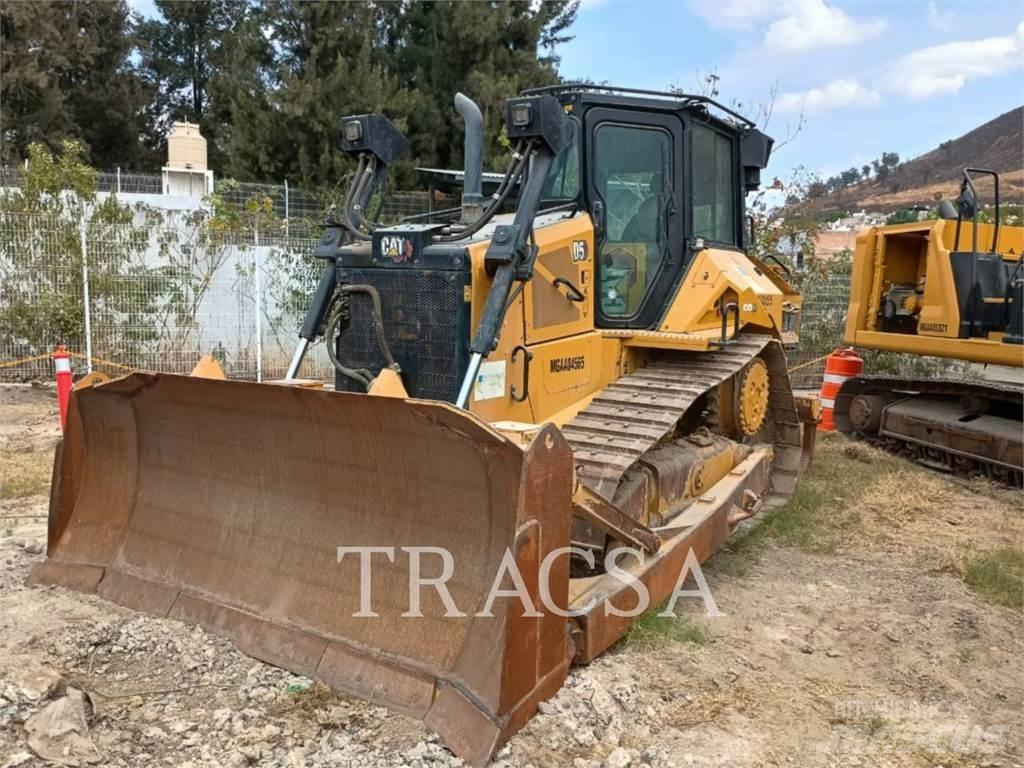 CAT D5-17 Dozere Beltegående
