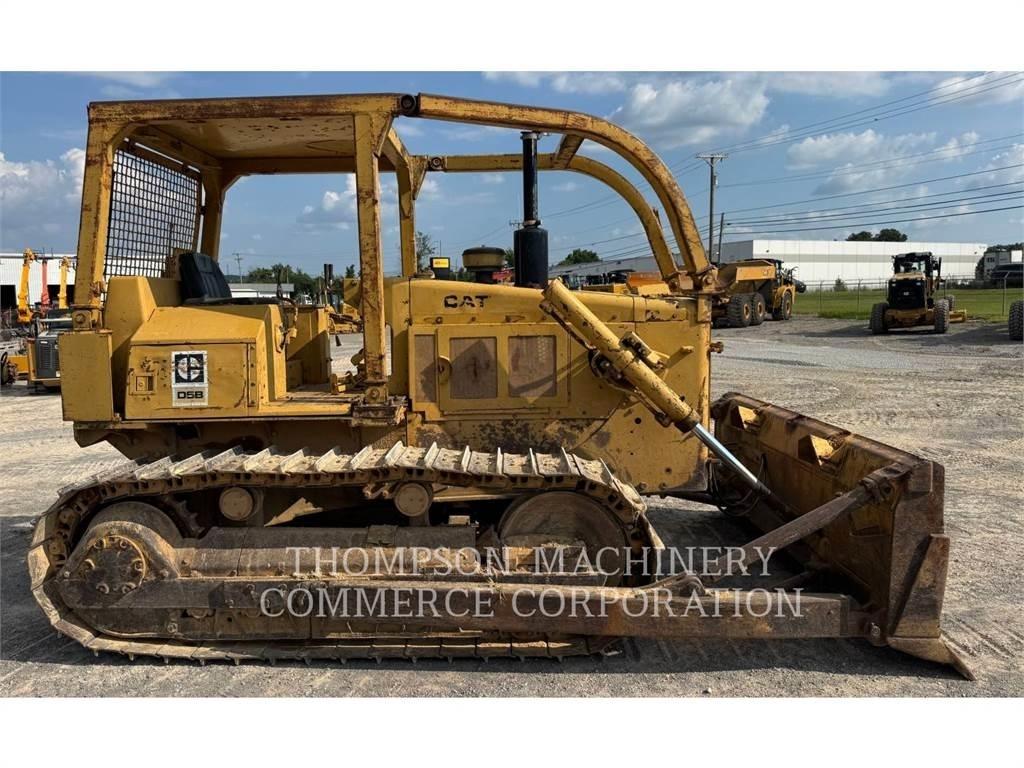 CAT D5B Dozere Beltegående