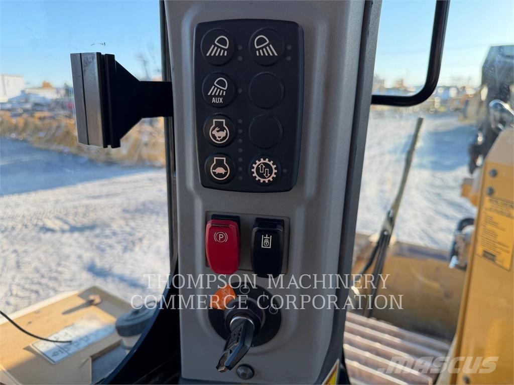 CAT D6-20 Dozere Beltegående