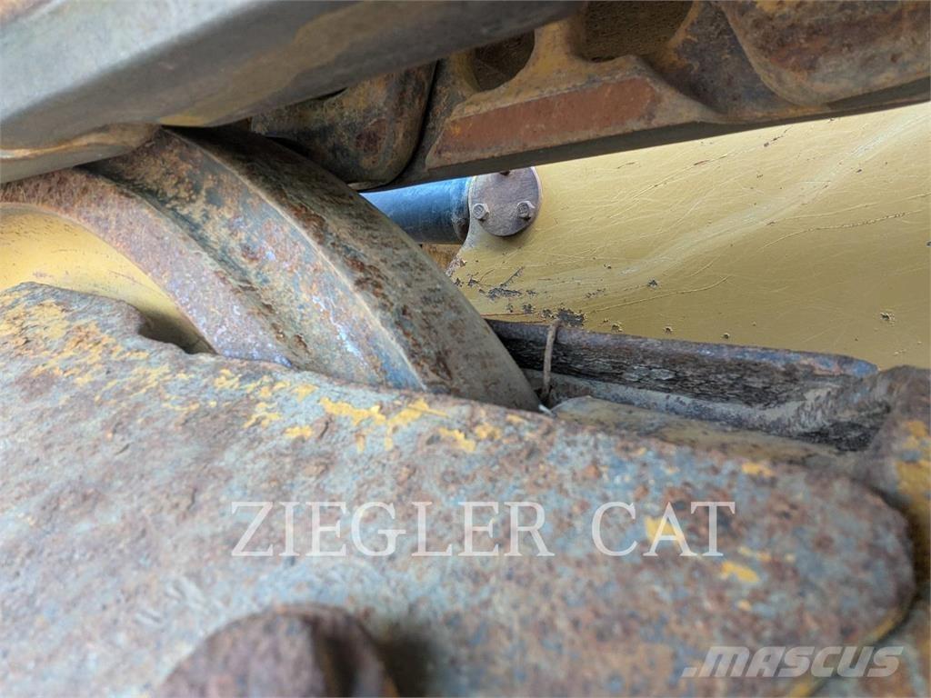 CAT D6K2 Dozere Beltegående