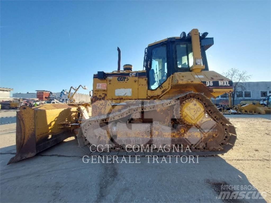 CAT D6M Dozere Beltegående