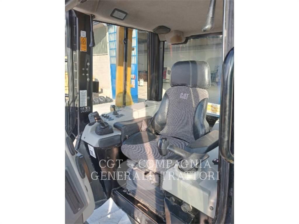 CAT D6N Dozere Beltegående