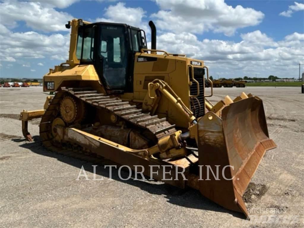 CAT D6N XL SU Dozere Beltegående