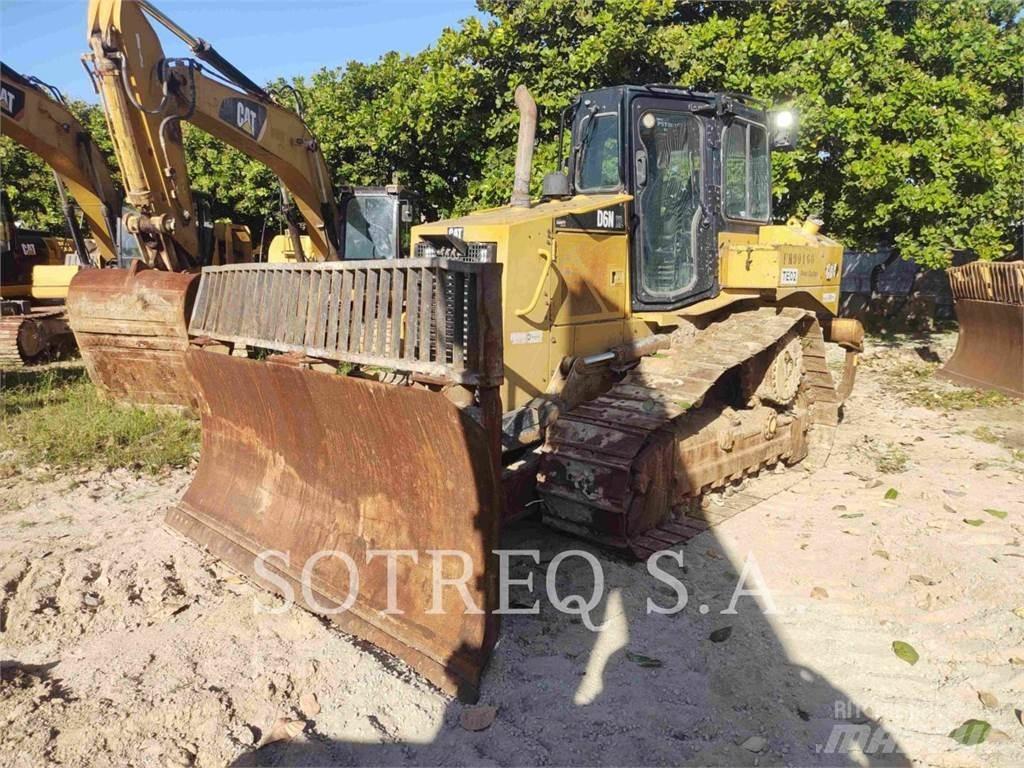 CAT D6NXL Dozere Beltegående