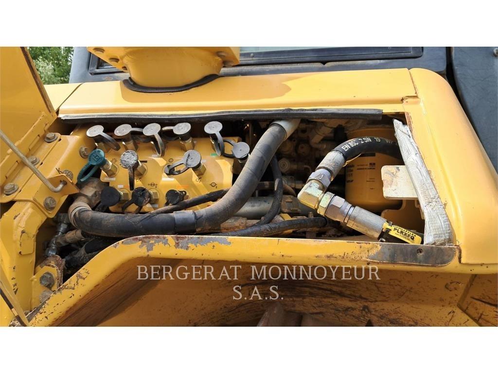 CAT D6NXL Dozere Beltegående